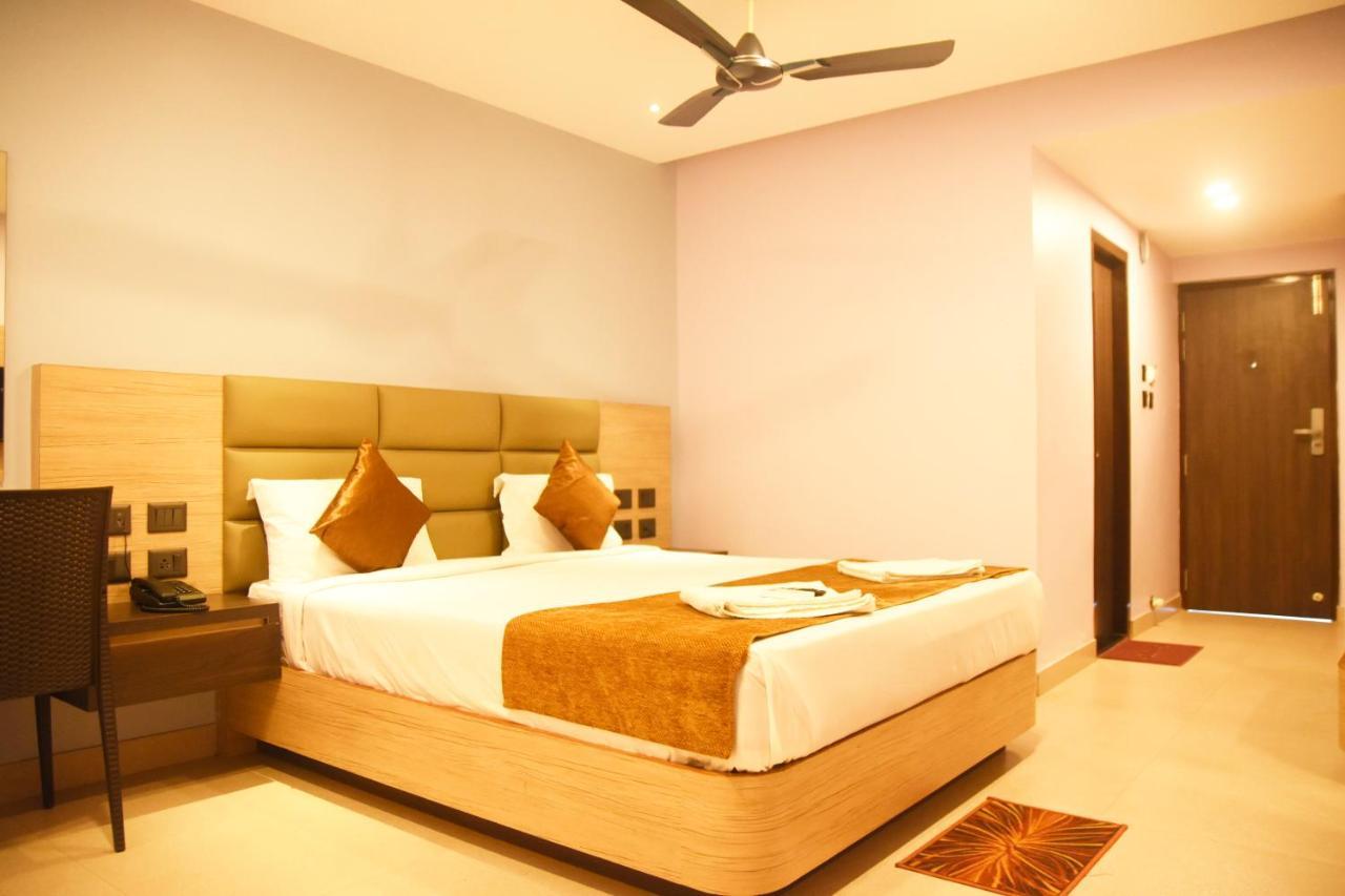 Hotel Om International جوكارنا المظهر الخارجي الصورة